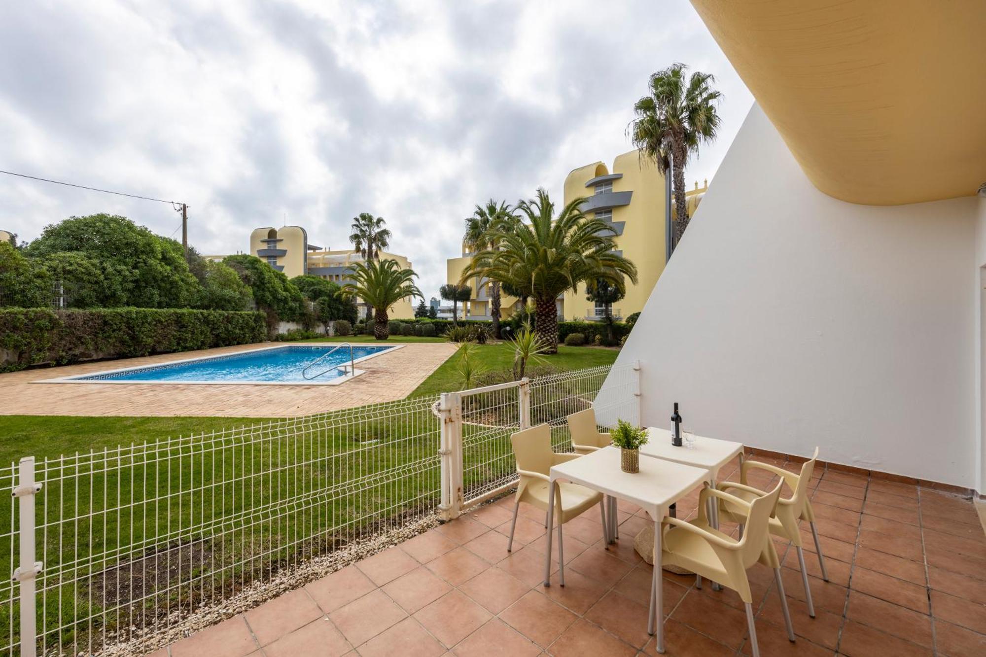 Cardeira Holiday Apartments ลากอส ภายนอก รูปภาพ