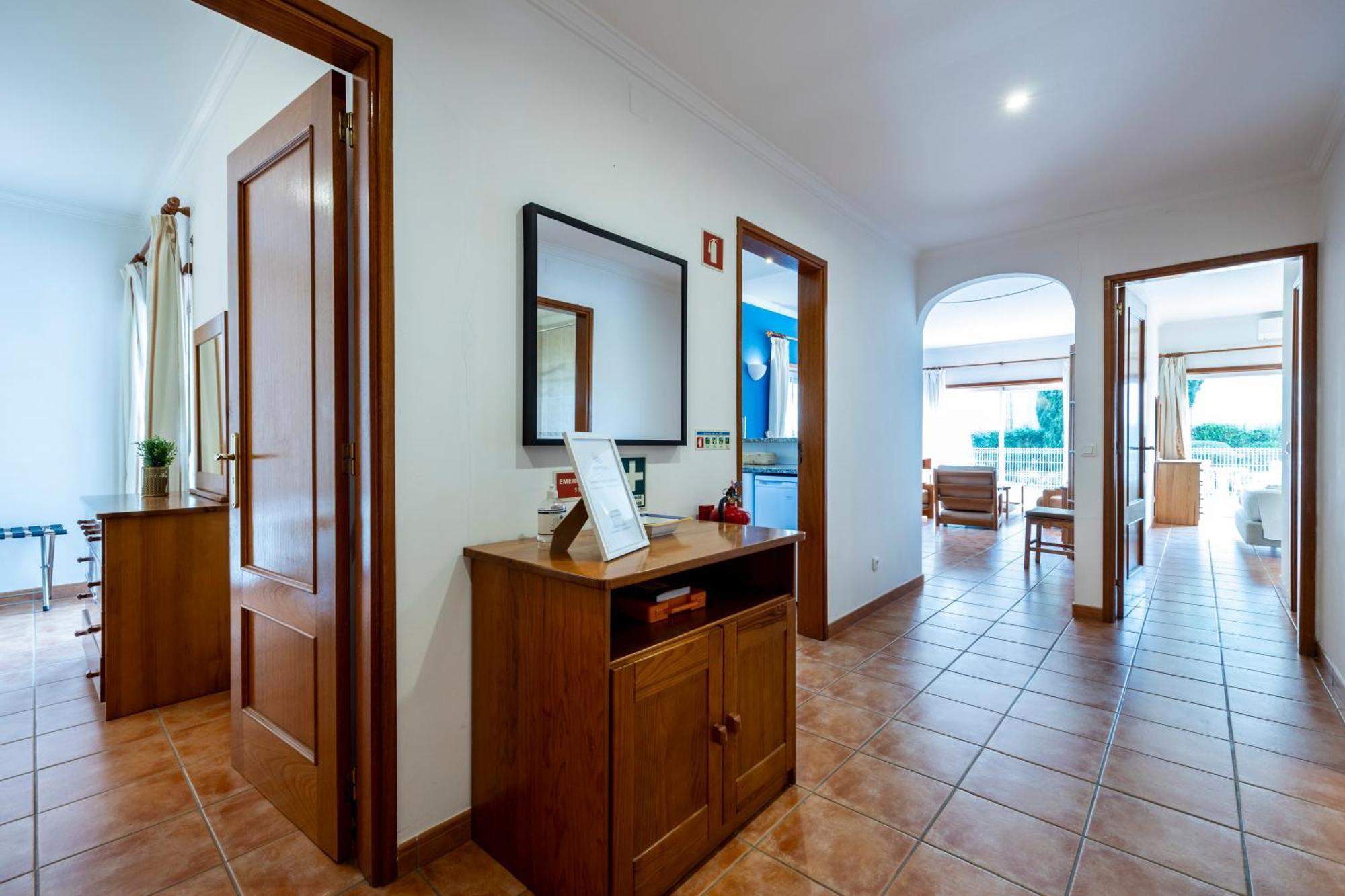 Cardeira Holiday Apartments ลากอส ภายนอก รูปภาพ