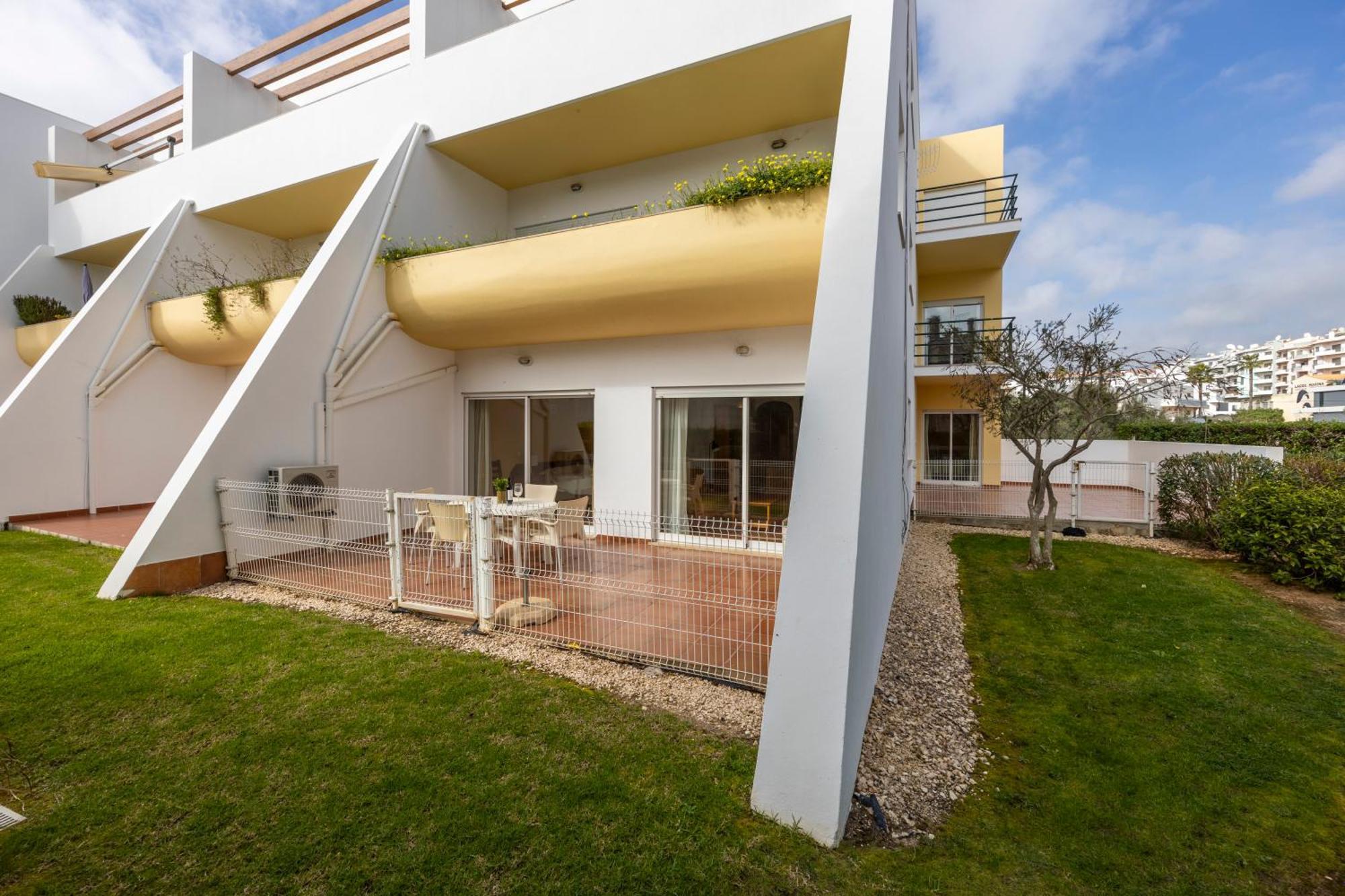 Cardeira Holiday Apartments ลากอส ภายนอก รูปภาพ