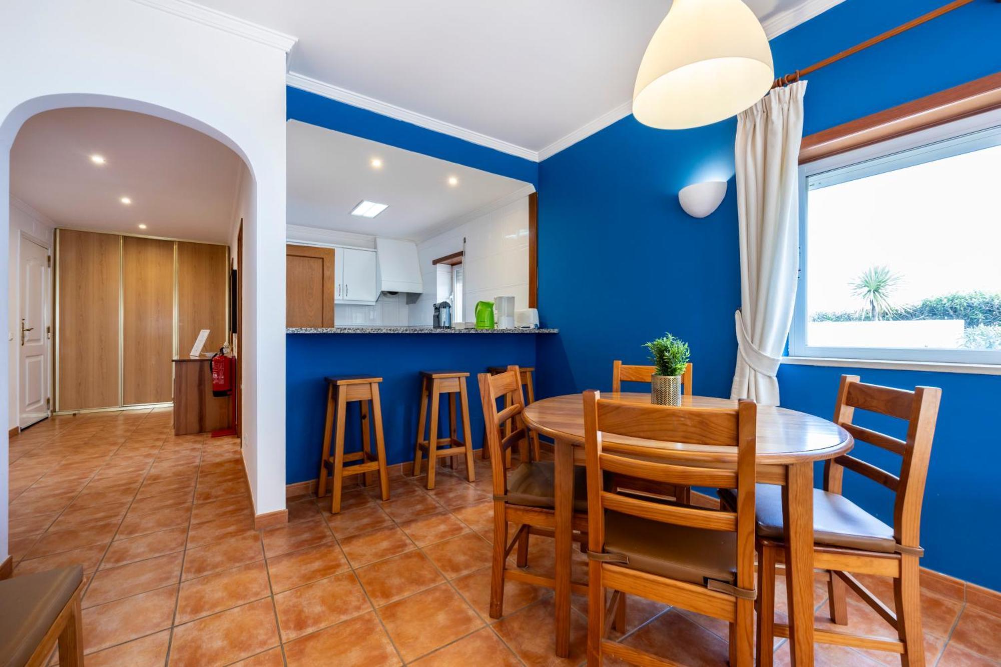 Cardeira Holiday Apartments ลากอส ภายนอก รูปภาพ