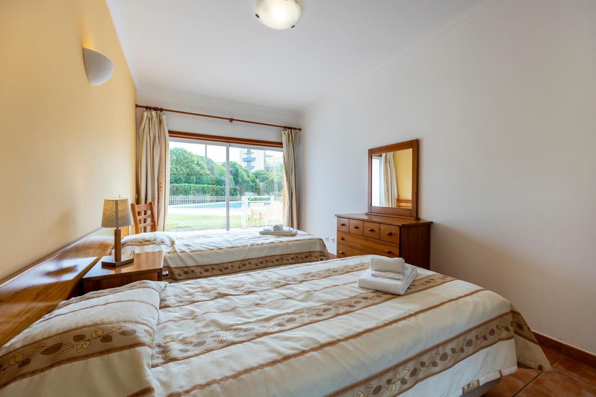 Cardeira Holiday Apartments ลากอส ภายนอก รูปภาพ