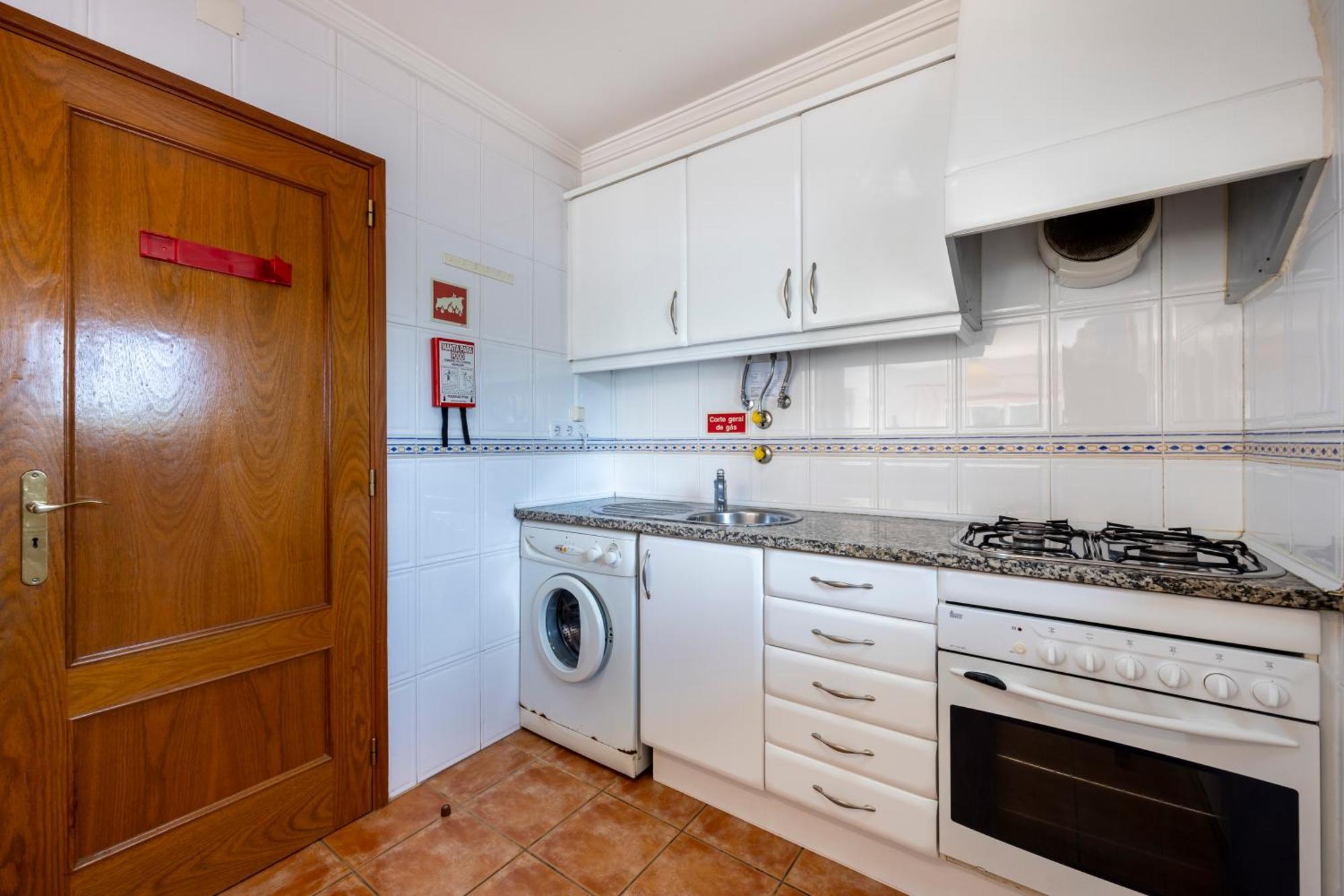 Cardeira Holiday Apartments ลากอส ภายนอก รูปภาพ