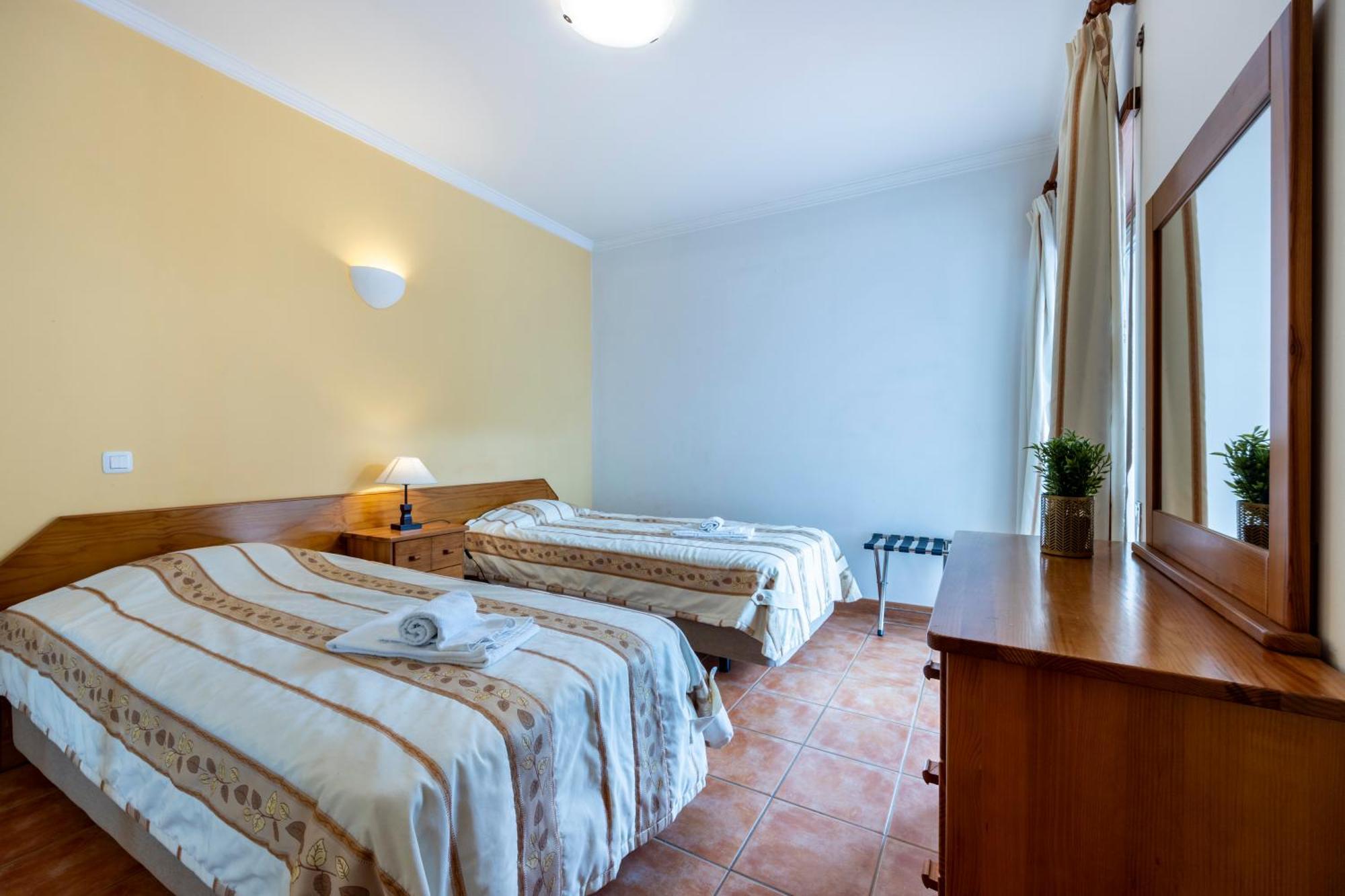 Cardeira Holiday Apartments ลากอส ภายนอก รูปภาพ
